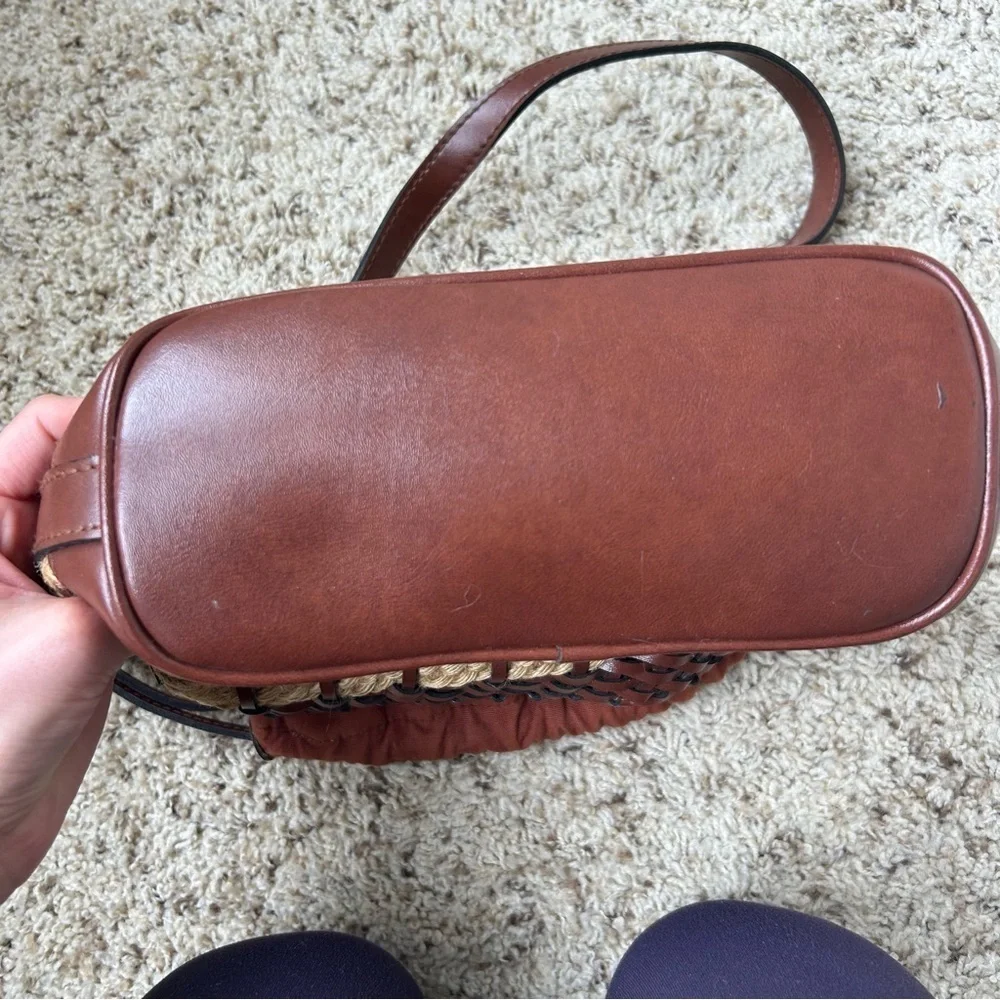 Vintage Leslie Fay Faux Leather and Straw Shoulder/Crossbody Bag